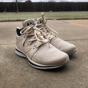 APL Ascend tennis shoes